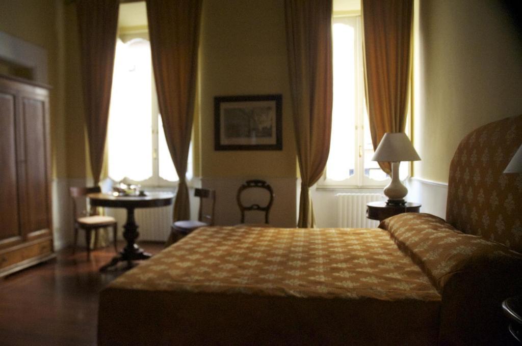 Relais Teatro Argentina Rom